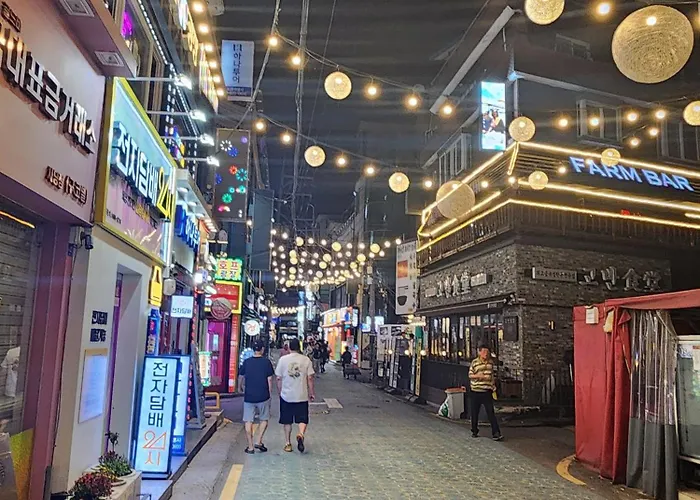 Appartamento 이수역 3분 강남 서울역 용산 명동 편리 20평 독채 침실3, 퀸4베드 가족출장 추천 8인가능 *