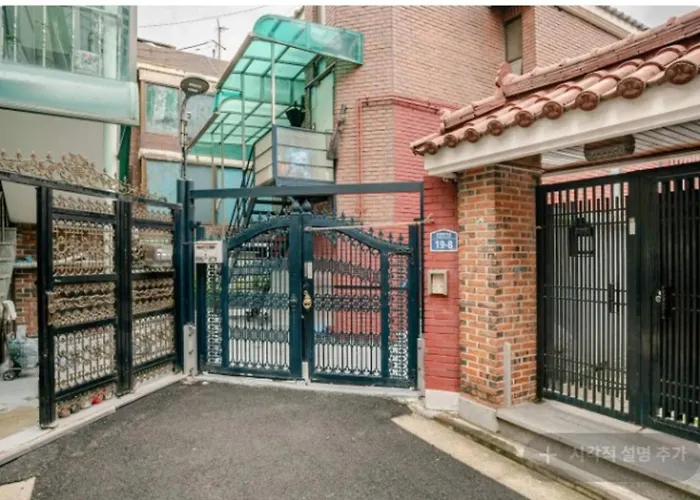 이수역 3분 강남 서울역 용산 명동 편리 20평 독채 침실3, 퀸4베드 가족출장 추천 8인가능 Appartamento