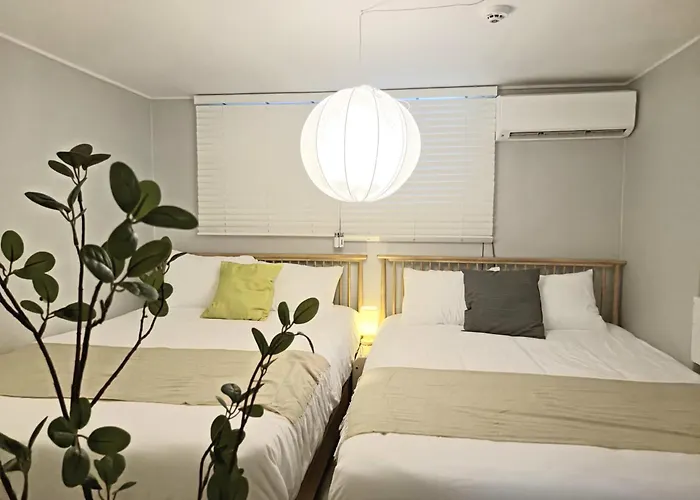 Appartamento 이수역 3분 강남 서울역 용산 명동 편리 20평 독채 침실3, 퀸4베드 가족출장 추천 8인가능